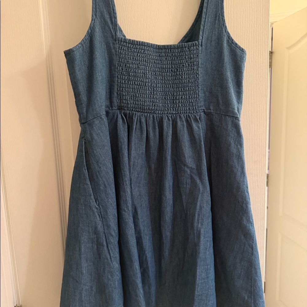 Old navy women’s dress mediums